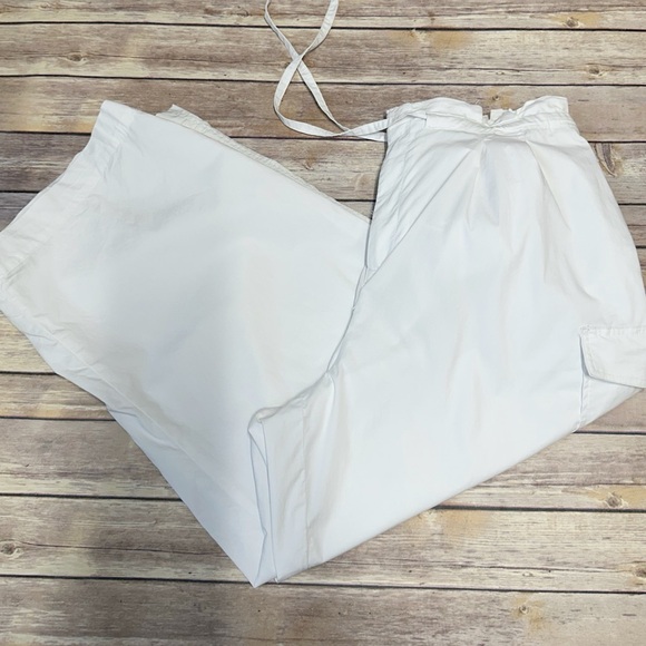 TOMMY HILFIGER Drawstring Wide Leg Cargo pants white size XL - Picture 1 of 5